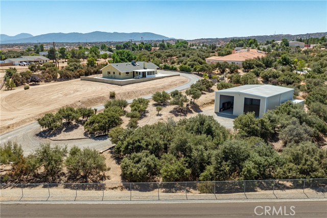 10278 Clover Dr, Oak Hills, CA 92344