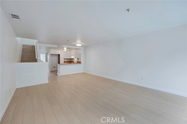 1211 E Carson Street, Carson CA: https://media.crmls.org/medias/c46a0858-4fc0-4ecf-b6e2-ceb355b403dd.jpg