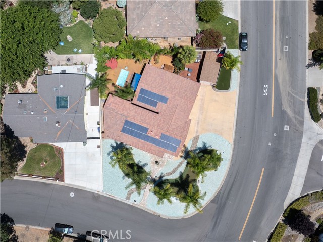 1002 Par Avenue, Paso Robles CA: https://media.crmls.org/medias/c46a0f54-e81d-4711-99ef-ad64ee84adc9.jpg