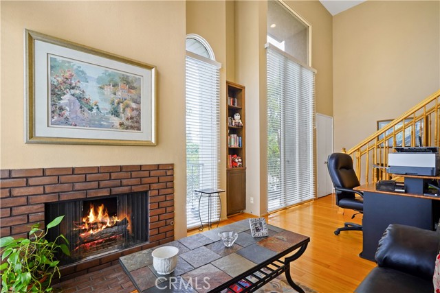 Detail Gallery Image 30 of 53 For 5305 White Oak Ave #D,  Encino,  CA 91316 - 3 Beds | 2/1 Baths
