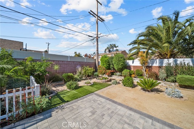 Detail Gallery Image 34 of 38 For 10111 Elkwood, Sun Valley,  CA 91352 - 3 Beds | 1 Baths