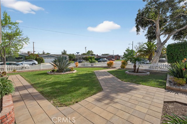 Detail Gallery Image 9 of 61 For 3023 Murray, Costa Mesa,  CA 92626 - 4 Beds | 2 Baths