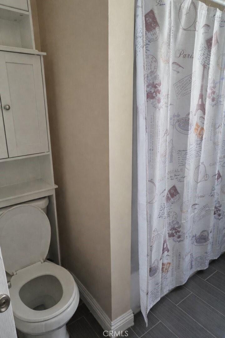 https://media.crmls.org/medias/c46a8f01-01fc-4928-bdb1-b6b8152a4b5d.jpg?preset=X-Large