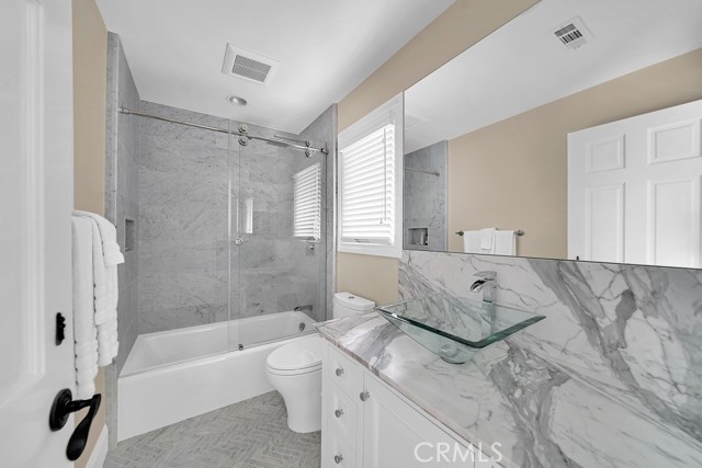 Detail Gallery Image 34 of 71 For 1962 Lower Lake Dr, North Tustin,  CA 92705 - 6 Beds | 7/1 Baths