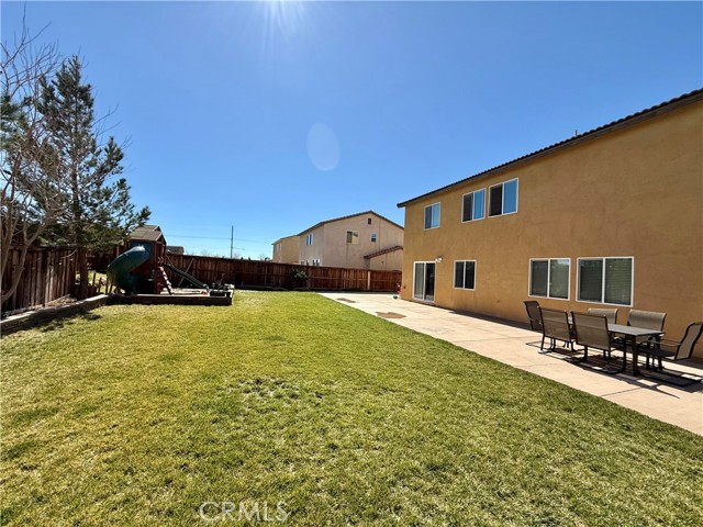 Detail Gallery Image 15 of 29 For 14155 Sun Valley, Adelanto,  CA 92301 - 3 Beds | 2/1 Baths