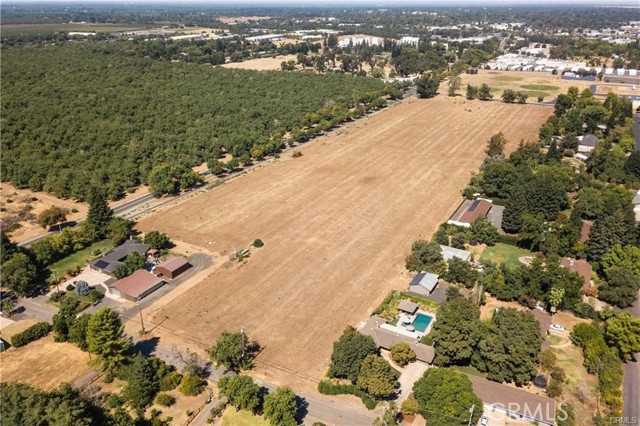0 Entler Ave, Chico CA: https://media.crmls.org/medias/c46b47a7-f67a-4ef3-823f-4b2346d05f4d.jpg