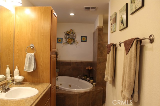 Image 13 of 52 For 5150 Carlsbad