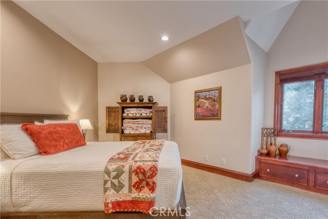 27465 Meadow Bay Drive, Lake Arrowhead, CA 92352