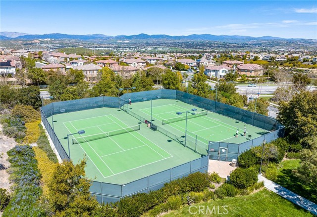 26941 Redwood Bluff Lane, Valencia CA: https://media.crmls.org/medias/c46ced63-90f8-4127-aa58-64f9f0cae601.jpg