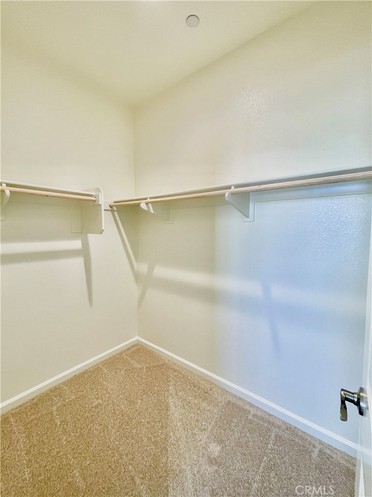 https://media.crmls.org/medias/c46d828f-7cf9-4a51-b222-1e62a366cc8f.jpg?preset=X-Large