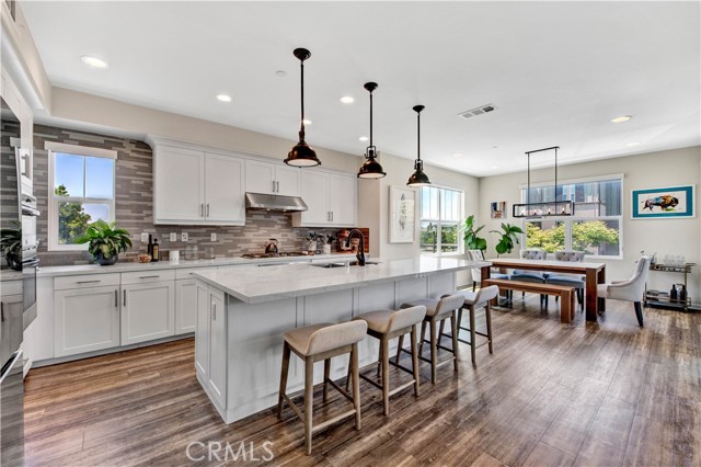 Detail Gallery Image 13 of 74 For 16 Yerra St, Rancho Mission Viejo,  CA 92694 - 4 Beds | 3/1 Baths
