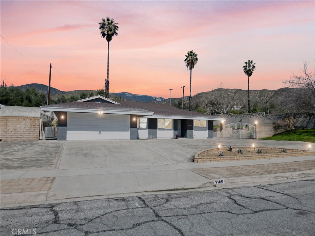1160 Sonora Street