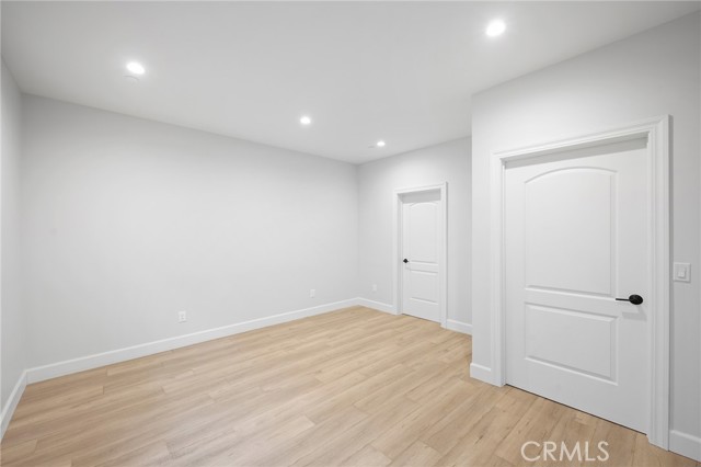 Detail Gallery Image 19 of 38 For 357 Harvey Dr #102,  Glendale,  CA 91206 - 3 Beds | 2/1 Baths