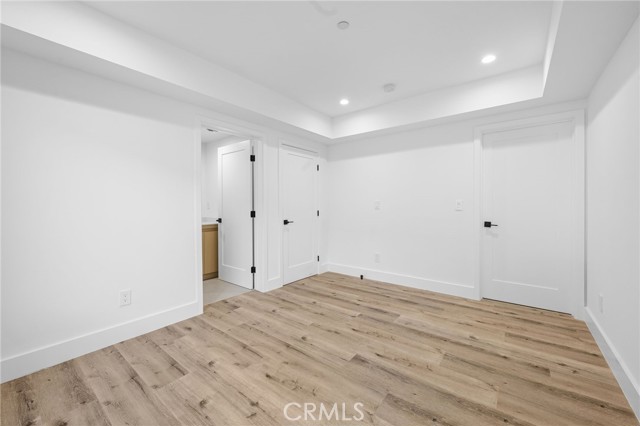 Detail Gallery Image 6 of 14 For 14525 Weddington St, Sherman Oaks,  CA 91411 - 4 Beds | 4/1 Baths