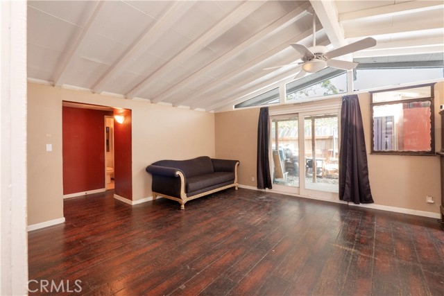 Detail Gallery Image 9 of 28 For 1114 E Lemon, Glendora,  CA 91741 - 4 Beds | 2 Baths