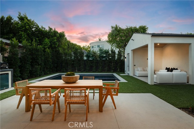 4455 Katherine Avenue, Sherman Oaks CA: https://media.crmls.org/medias/c470d266-7dfa-45c9-a162-7580839c9746.jpg