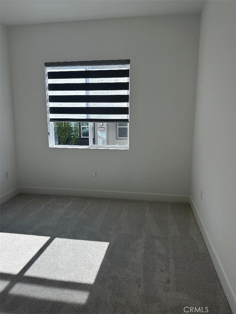 MLS #OC25269852 image #9