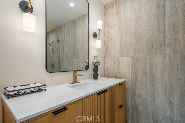 Image 23 of 45 For 18611 Rocoso Place