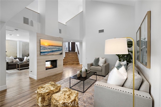 27 Palm Beach Court, Dana Point CA: https://media.crmls.org/medias/c4743078-aa75-4ce8-9491-408e64810f71.jpg