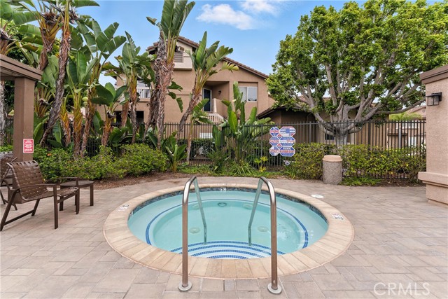 5 Pappagallo, Aliso Viejo CA: https://media.crmls.org/medias/c474d1c9-255b-4597-8540-3e2642586945.jpg