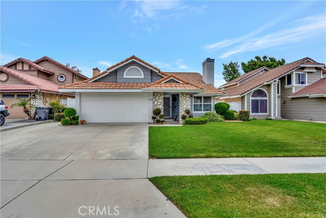 Image 2 for 1059 Sugarberry Ln, Corona, CA 92882