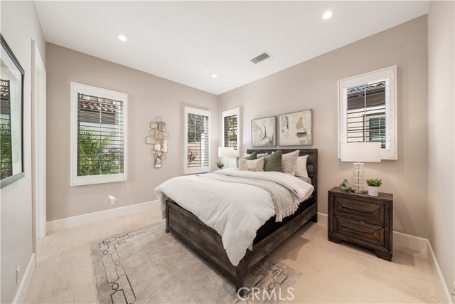 Detail Gallery Image 15 of 56 For 126 Bellini, Irvine,  CA 92602 - 4 Beds | 3/1 Baths