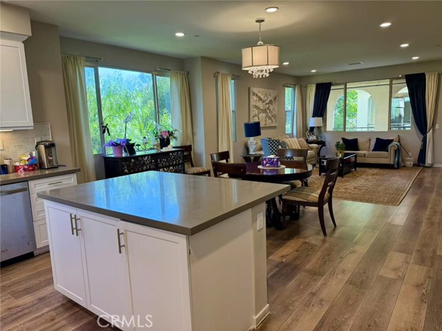 Detail Gallery Image 1 of 11 For 21452 Dahlia Ct, Rancho Santa Margarita,  CA 92679 - 4 Beds | 3/1 Baths