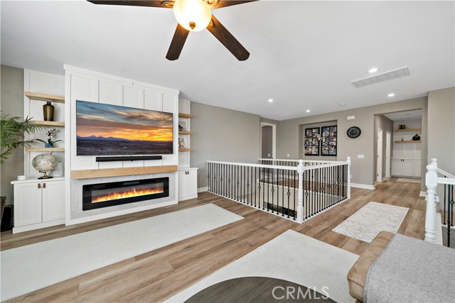 34150 Starpoint Street, Temecula CA: https://media.crmls.org/medias/c475bd11-900b-41fb-a0e2-df5a96964cba.jpg