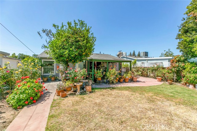 Detail Gallery Image 36 of 45 For 14719 Wyandotte St, Van Nuys,  CA 91405 - 2 Beds | 1/1 Baths
