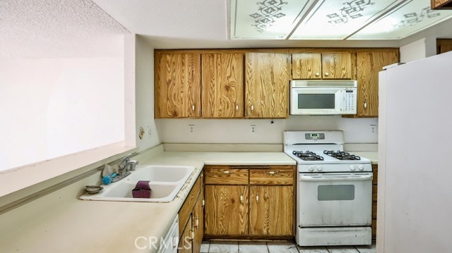 Detail Gallery Image 25 of 53 For 8471 Evergreen, Garden Grove,  CA 92841 - 3 Beds | 2/1 Baths