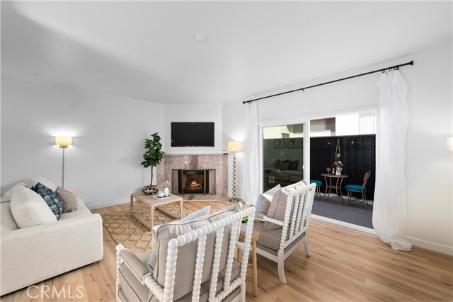 2701 Voorhees Avenue, Redondo Beach, California 90278, 2 Bedrooms Bedrooms, ,2 BathroomsBathrooms,Residential,Sold,Voorhees,SB21161153