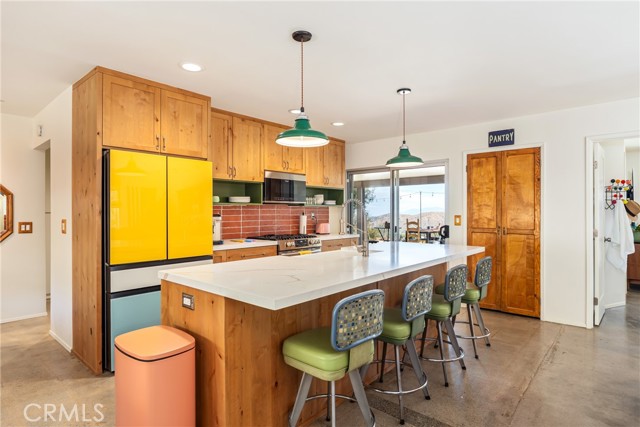 Detail Gallery Image 4 of 75 For 49121 Cedar Dr, Morongo Valley,  CA 92256 - 3 Beds | 2 Baths