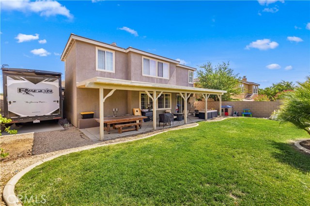 5080 Meadowsweet Drive, Palmdale CA: https://media.crmls.org/medias/c4798d41-d28d-4f0a-b10d-e0021a2e96b4.jpg