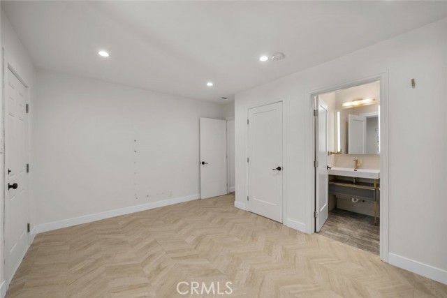 10341 Mcclemont Avenue, Tujunga CA: https://media.crmls.org/medias/c47a4fad-0903-42dd-89ee-24daad1611c7.jpg