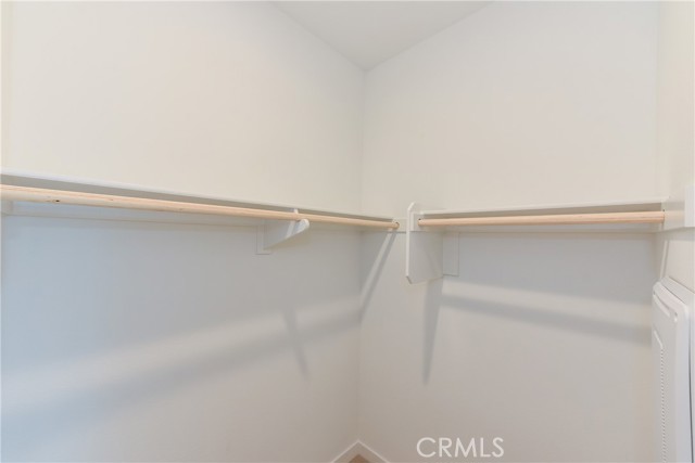 115 Allusion, Irvine CA: https://media.crmls.org/medias/c47a50a4-bb63-4ab1-8b1a-afe4f2e3058c.jpg