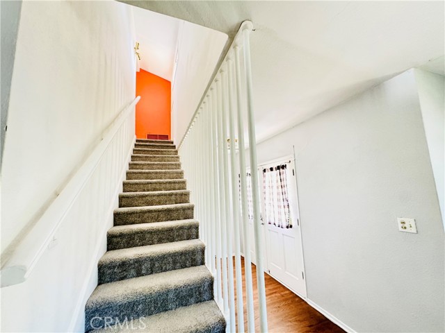 Detail Gallery Image 22 of 30 For 10030 Ruffner Ave, North Hills,  CA 91343 - 5 Beds | 3 Baths