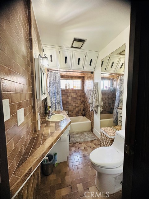 Detail Gallery Image 18 of 45 For 236 W 127th, Los Angeles,  CA 90061 - 2 Beds | 1 Baths