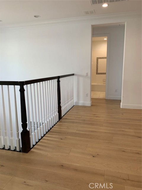Detail Gallery Image 12 of 23 For 20409 W Esmerelda Ln, Porter Ranch,  CA 91326 - 4 Beds | 4/1 Baths