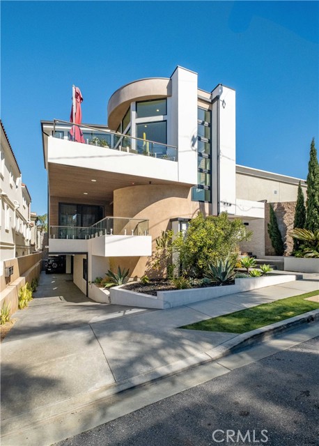 Detail Gallery Image 73 of 73 For 719 1st Pl, Hermosa Beach,  CA 90254 - 4 Beds | 4 Baths