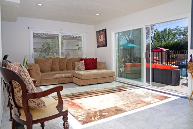 Detail Gallery Image 39 of 70 For 10660 Melvin Ave, Porter Ranch,  CA 91326 - 5 Beds | 3/1 Baths
