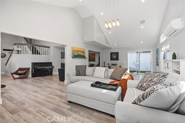 Detail Gallery Image 12 of 32 For 9 Flaxwood, Irvine,  CA 92614 - 3 Beds | 2/1 Baths