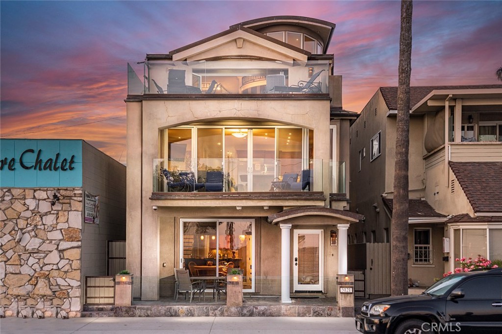 5121 E Ocean Boulevard