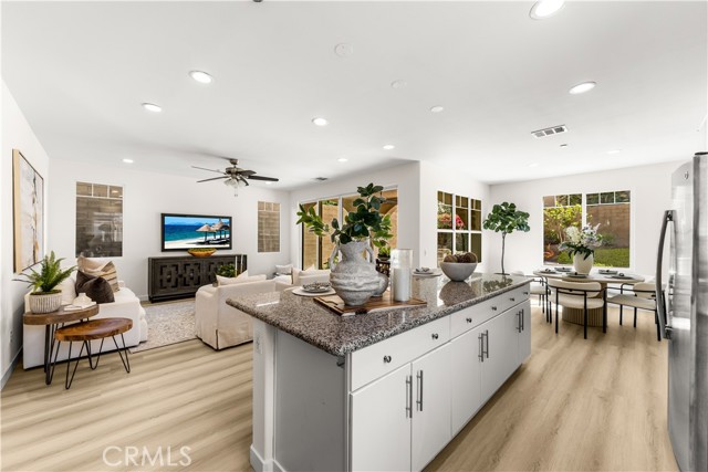 Detail Gallery Image 9 of 42 For 114 Cultivate, Irvine,  CA 92618 - 4 Beds | 3/1 Baths