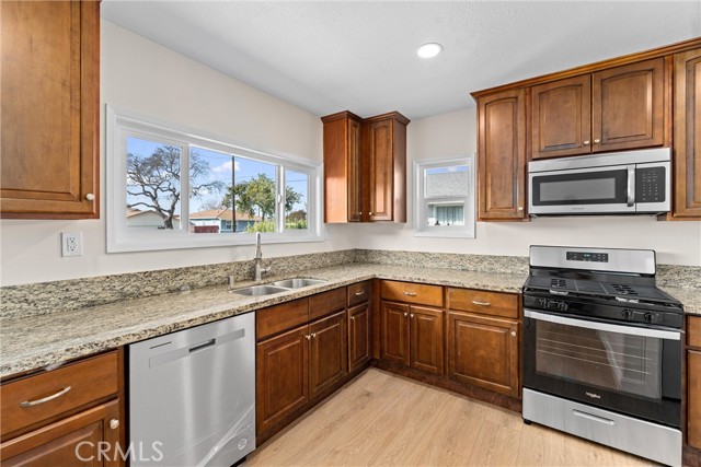 Detail Gallery Image 12 of 36 For 13508 Casimir Ave, Gardena,  CA 90249 - 3 Beds | 2 Baths