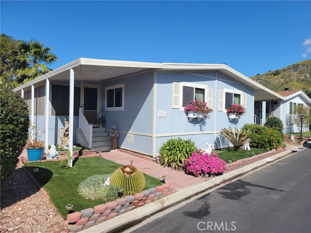 250 East Telegraph Road, 331 photo 1
