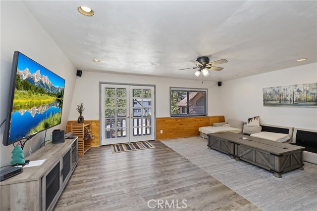 39325 Lodge Road, Fawnskin CA: https://media.crmls.org/medias/c48200ef-2b2c-4c34-a542-98a37a763049.jpg