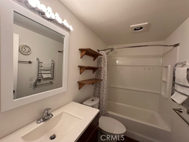 Image 19 of 28 For 41141 Oak Drive