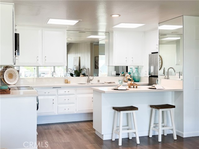 1533 Merion Way, M2-26D, Seal Beach CA: https://media.crmls.org/medias/c4823a58-4532-40bf-aebc-6bce8a109fa9.jpg