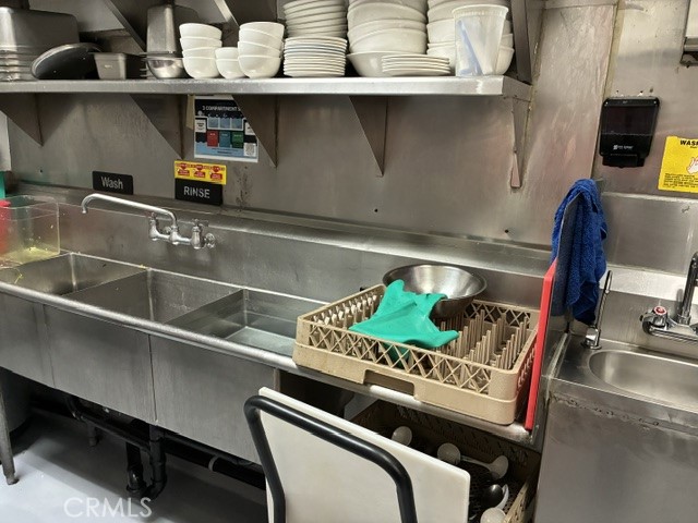  Commercial for Sale in Van Nuys, California