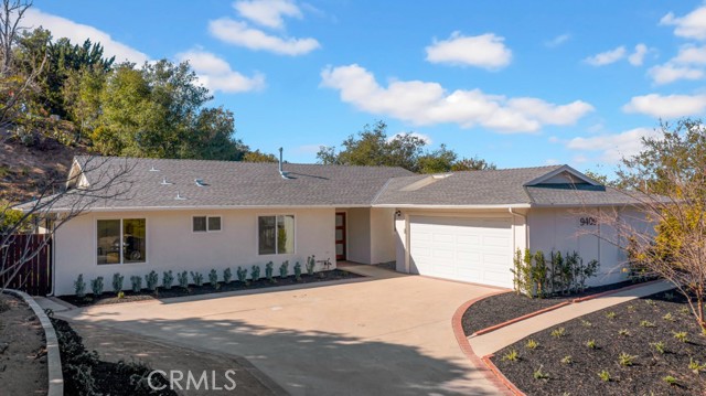 9409 Charrick Drive photo 6